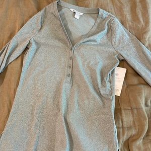 NWT Athleta Uptempo Ribbed Henley Top Size Small Petite